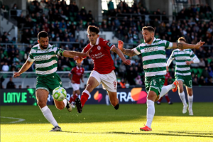 Shamrock Rovers in action v sligo rovers. FAI Cup